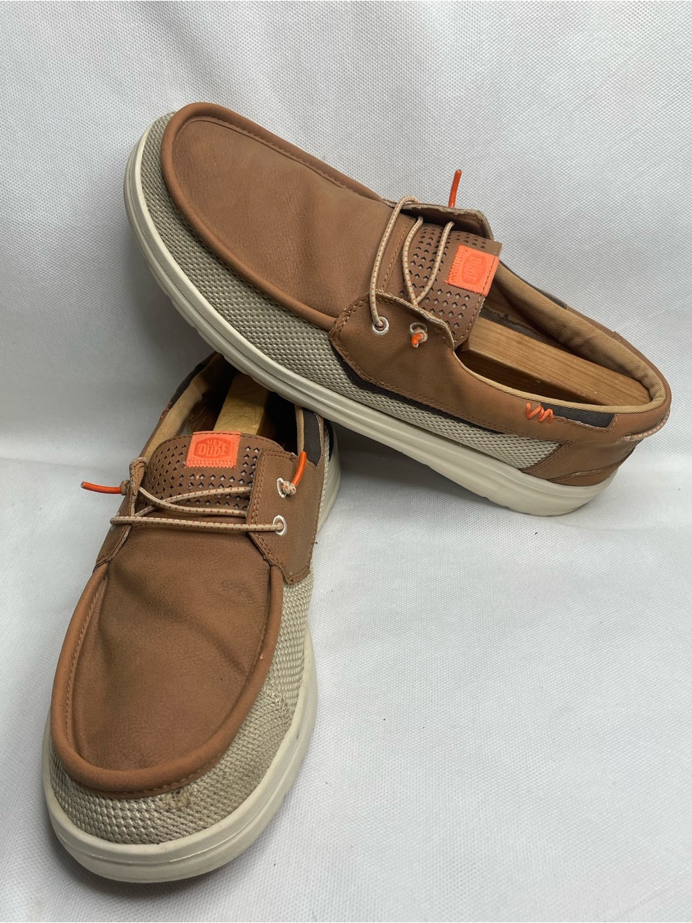 Hey Dude Size 14 M Welsh Grip Mix Tan Orange Lace-Up Lightweight Loafers Shoes
